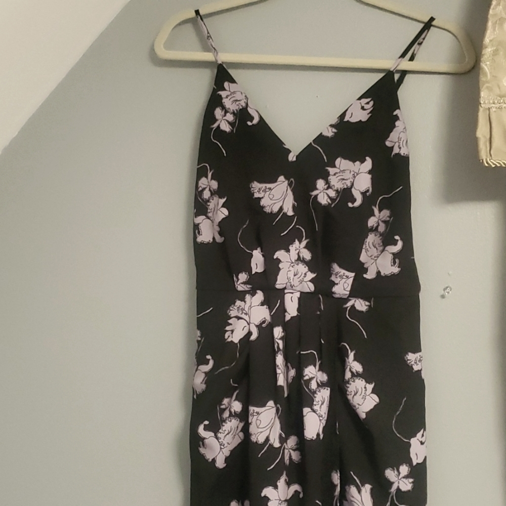 Chelsea 28 size XS, lilac flower maxi dress. NWT